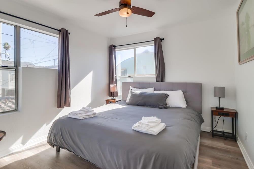 1 Block To Ocean & Bay Steps To Belmont Park * San Diego